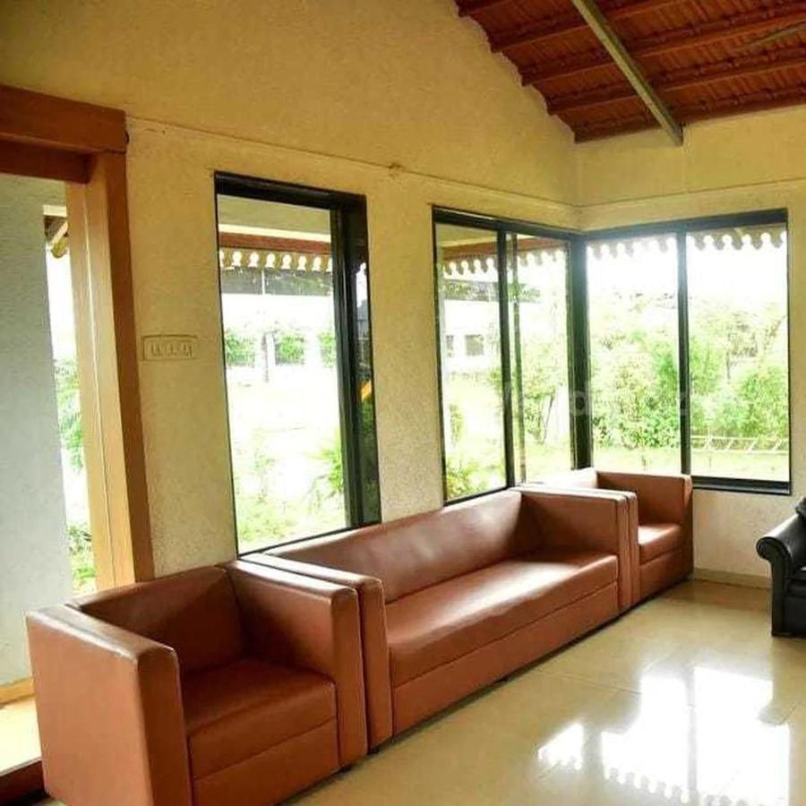 Hotel Complimentary Water Park Igatpuri Esterno foto
