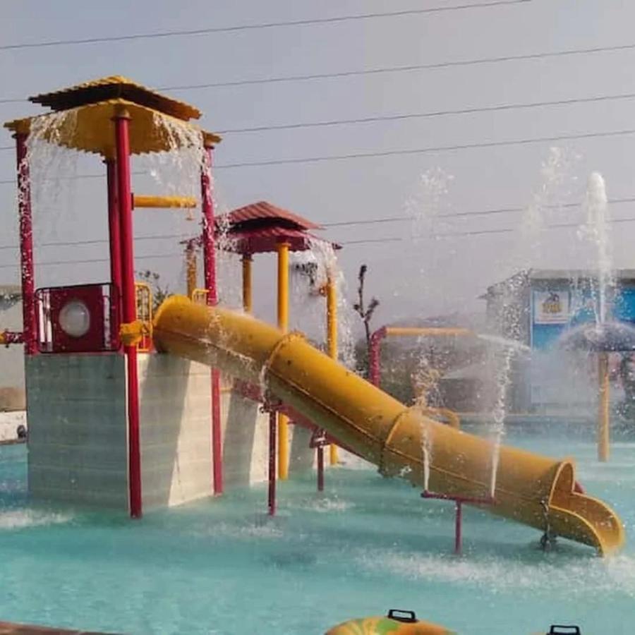 Hotel Complimentary Water Park Igatpuri Esterno foto